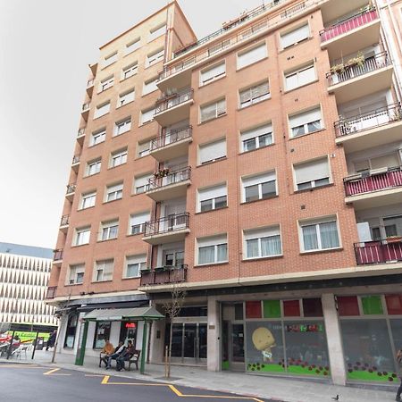 Apartamento Con Vistas Al Estadio San Mames Bilbao Exterior foto