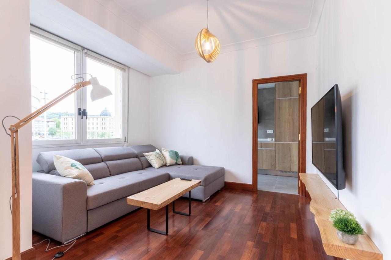 Apartamento Con Vistas Al Estadio San Mames Bilbao Exterior foto