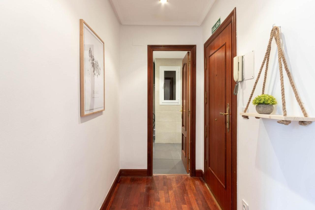 Apartamento Con Vistas Al Estadio San Mames Bilbao Exterior foto