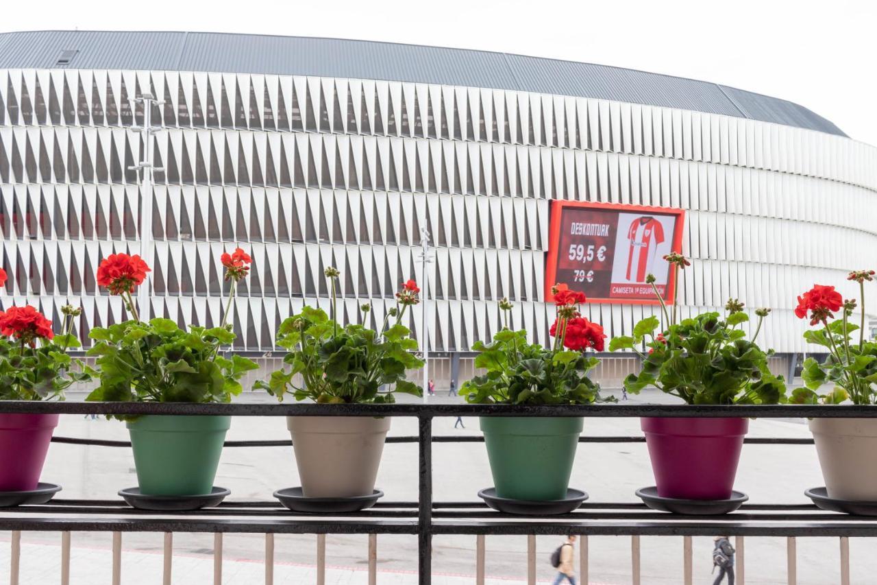 Apartamento Con Vistas Al Estadio San Mames Bilbao Exterior foto